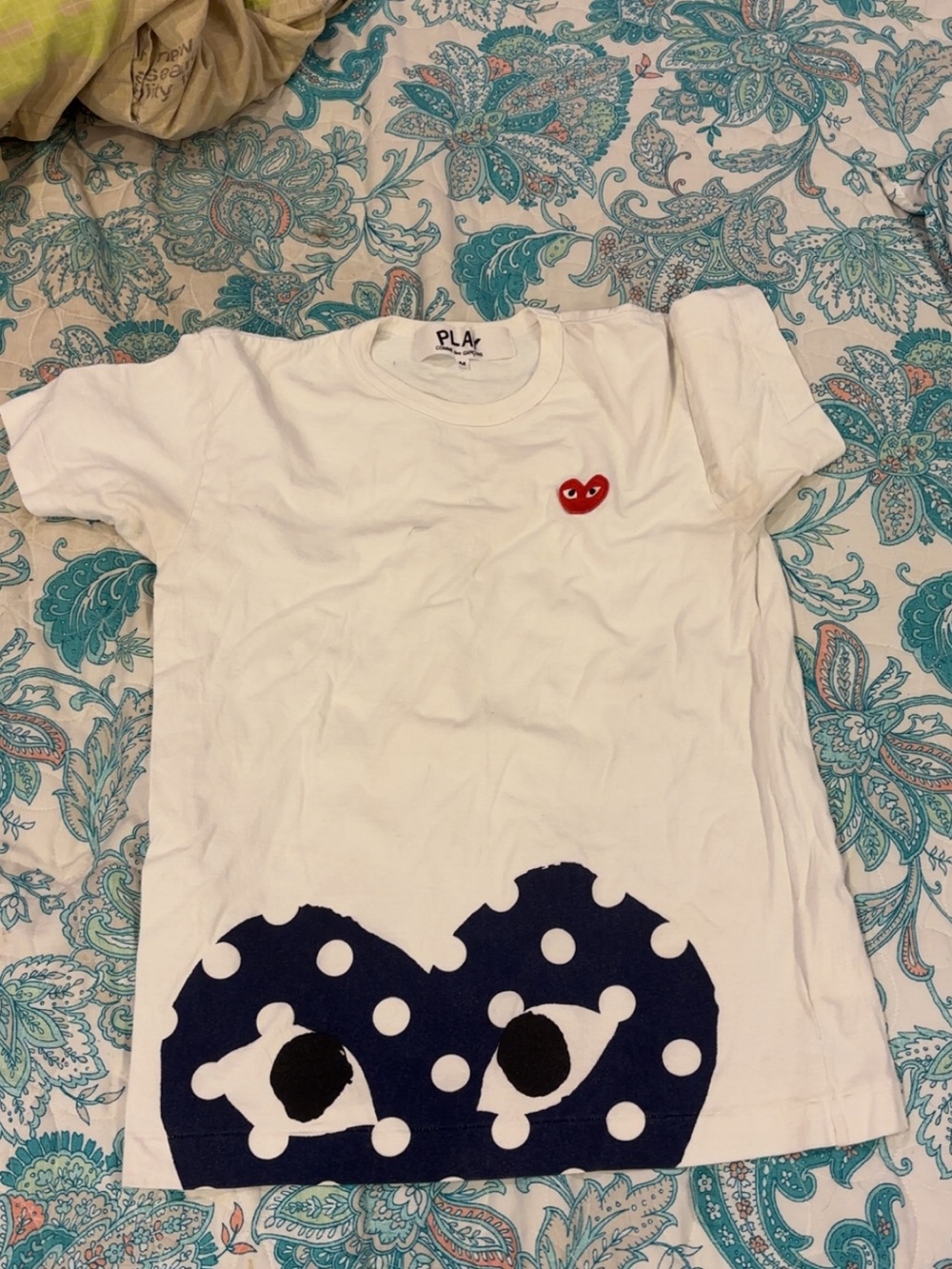 PLAY White Graphic Tee with Navy Polka Dot Heart